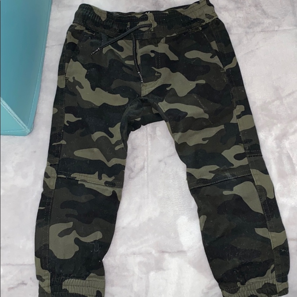 Camo Joggers for Boy- size 3T